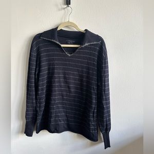 Richards sweater. Size M.